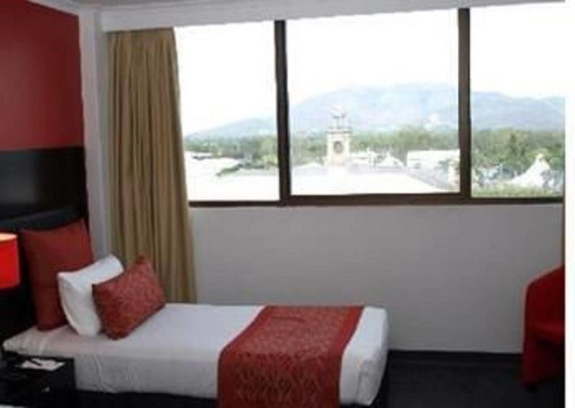 Leichhardt Hotel Rockhampton Dış mekan fotoğraf
